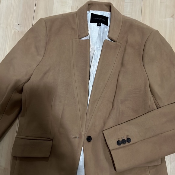 New - Picture 2 of 6